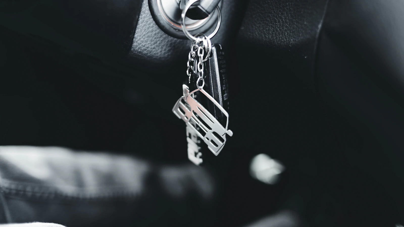 Ohio family saving money by bundling auto and home insurance with State Farm