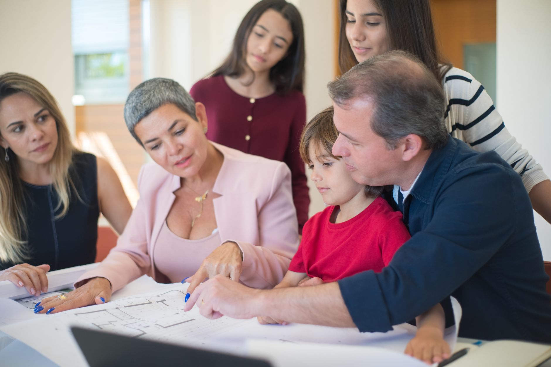 Family meeting about estate planning and insurance