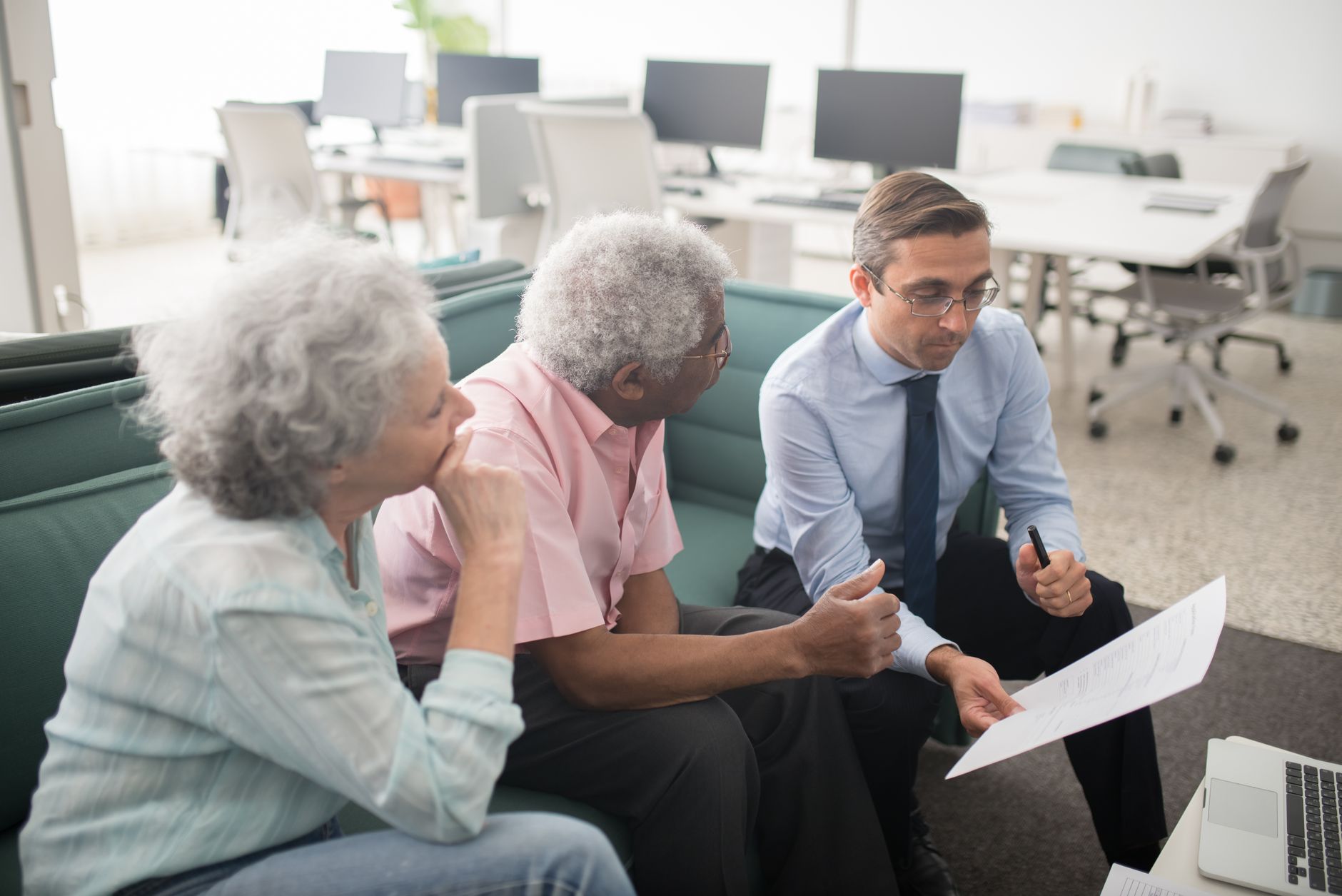 retirement checklist senior couple