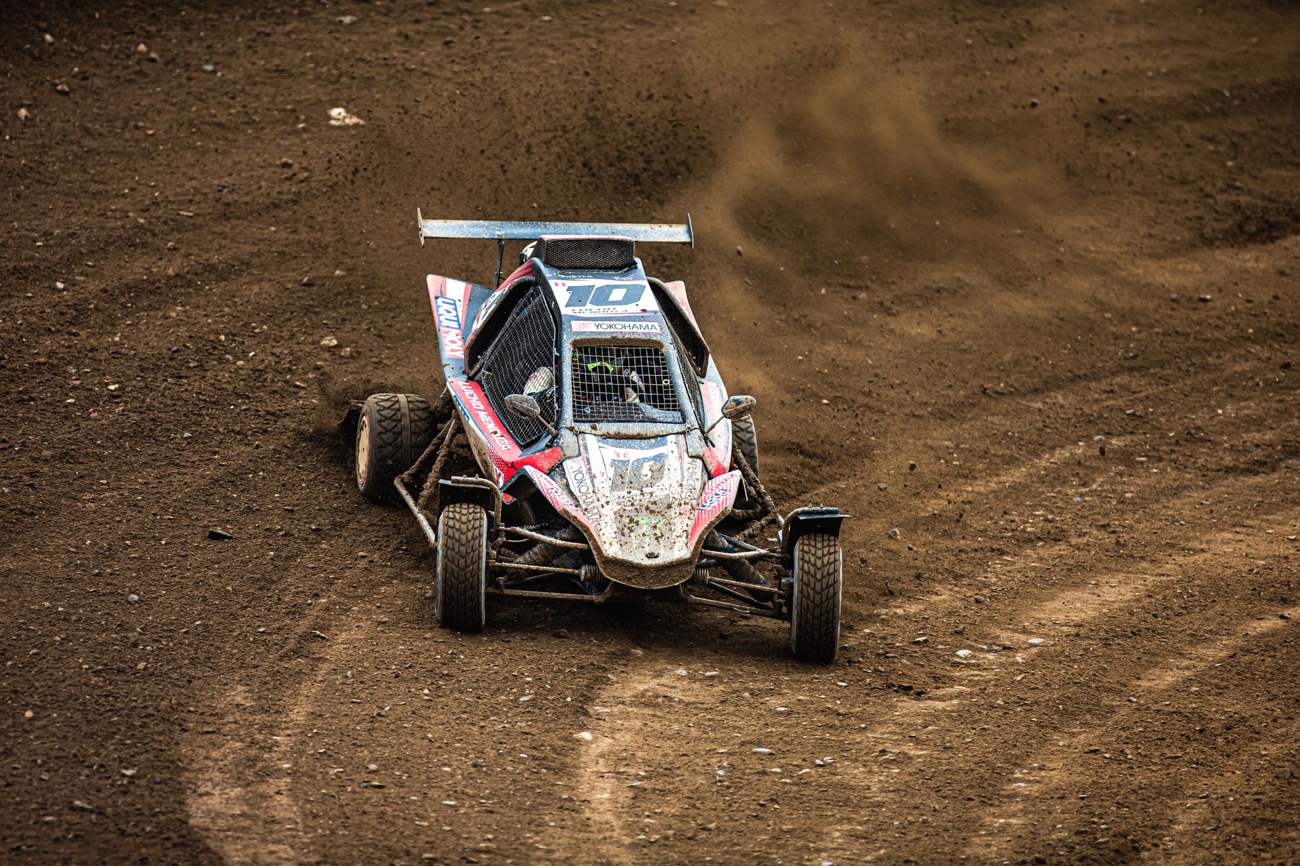 Off-road vehicle on Ohio racing track