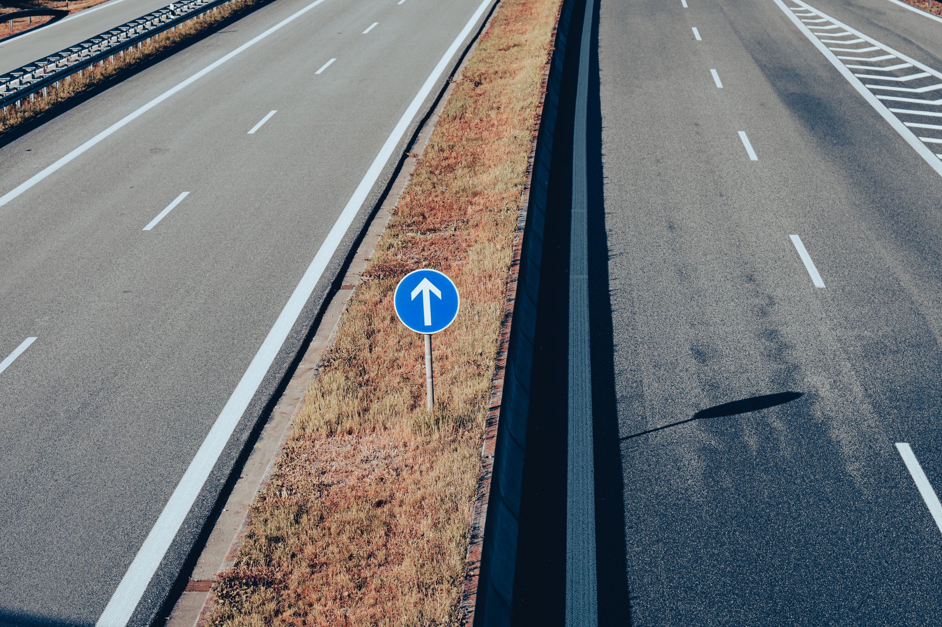 Highway road for Ohio senior driver safety and insurance discount
