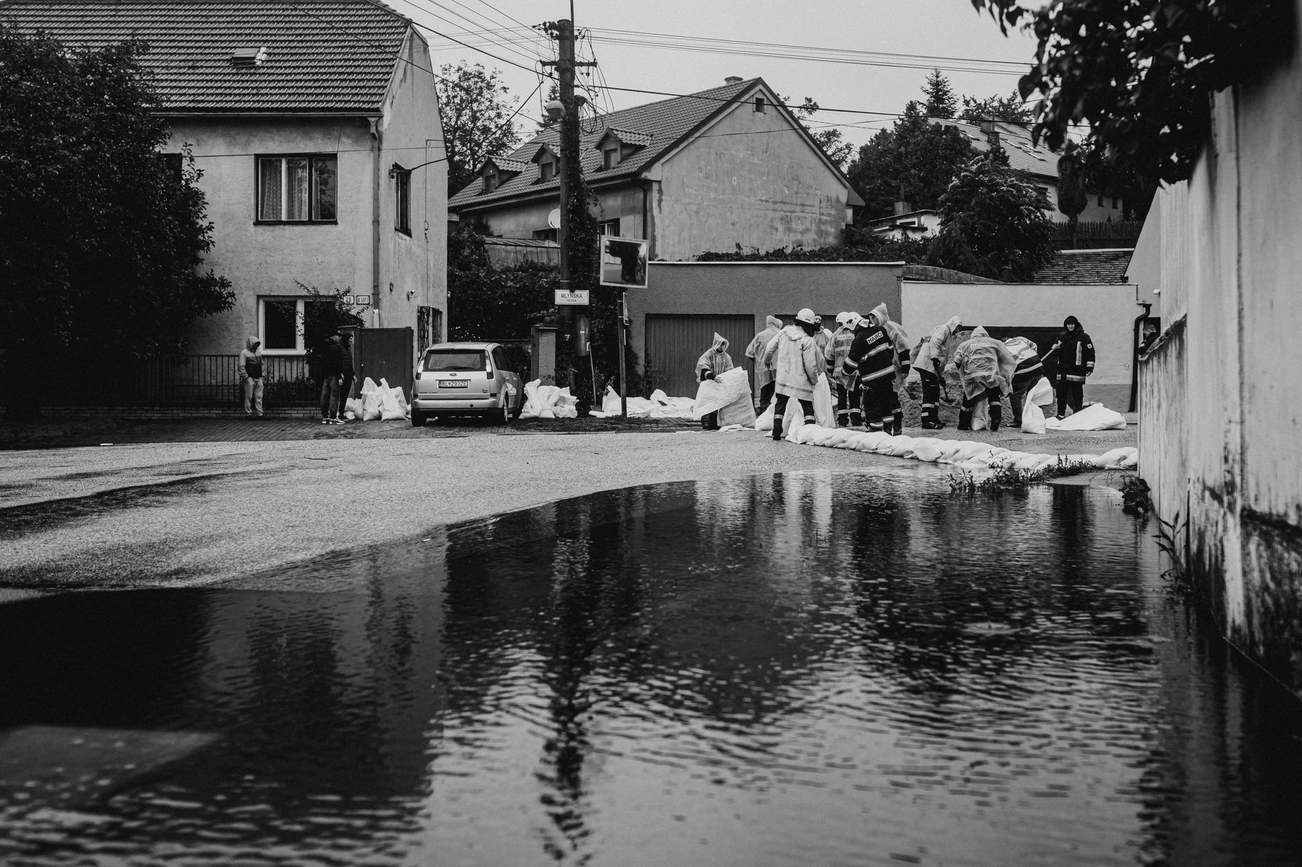 Sandbag flood barrier protecting Ohio home