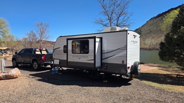 travel trailer hitch truck
