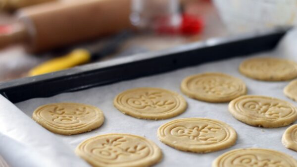 Best baking sheet: cookies on a parchment-lined sheet pan