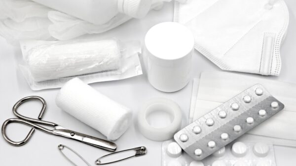Best first aid kit for home: bandages, scissors and pills