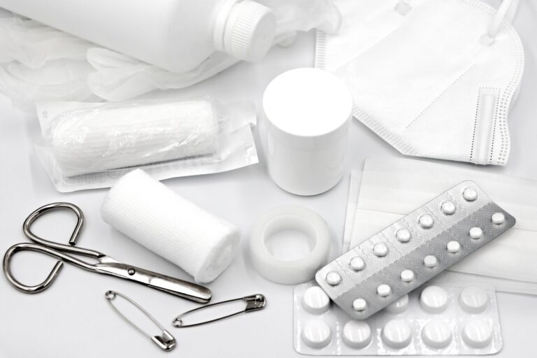 Best first aid kit for home: bandages, scissors and pills