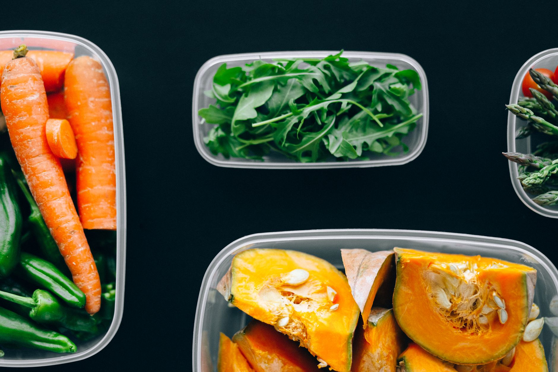 Best freezer bins: vegetables portioned in plastic containers