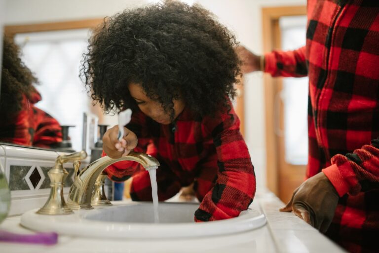 Best kids step stool: a child-friendly bathroom sink area