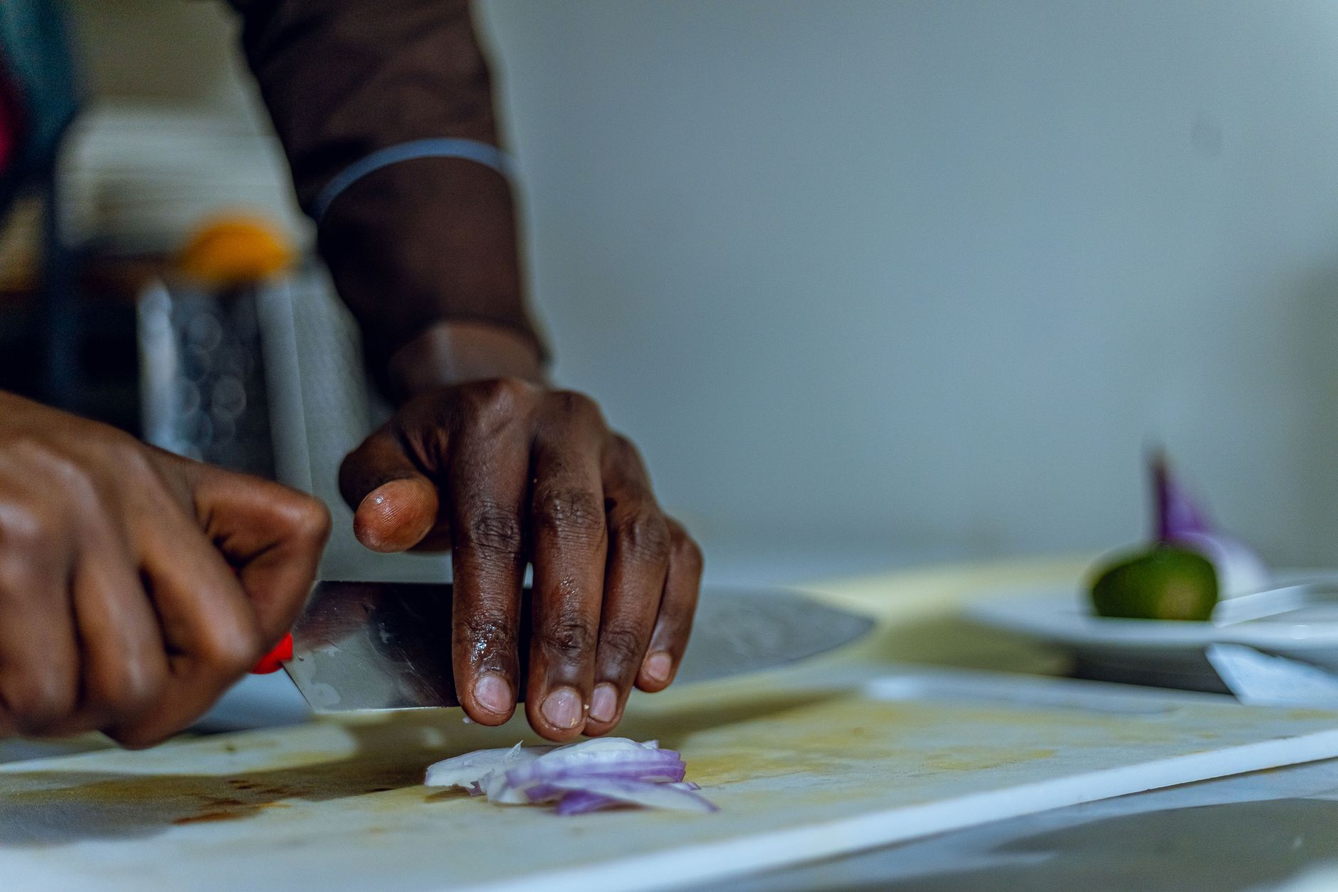 Slicing onion with a chef’s knife