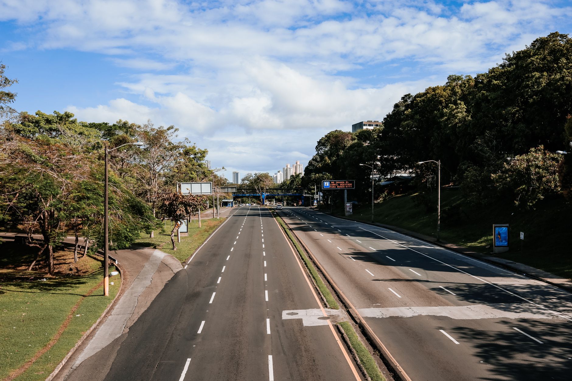 A wide city highway