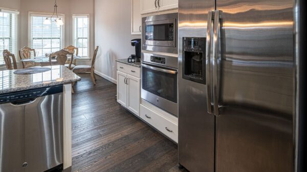 Best refrigerator water line: a stainless side-by-side refrigerator