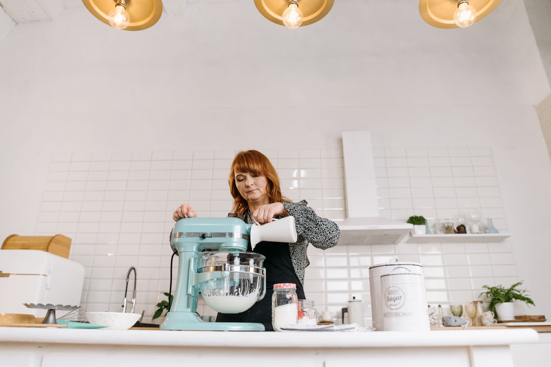Best stand mixer: a baker using a stand mixer