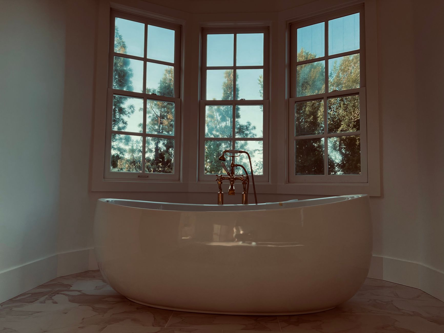 Daylight coming into a bathroom through a window